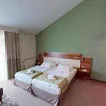 Hotel Mercure Tagungs-&landhotel Krefeld
