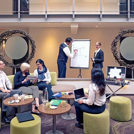 Mercure Tagungs- & فندق كريفيلد