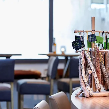 Отель Mercure Tagungs- &