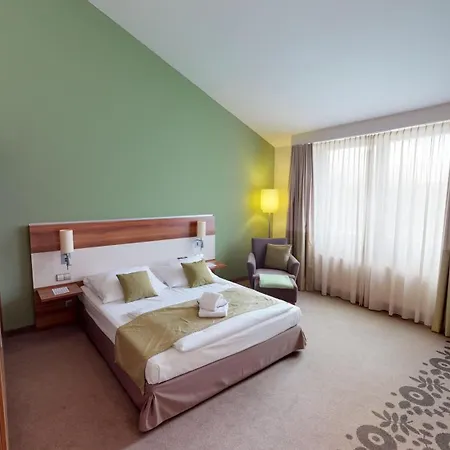 Mercure Tagungs-&landhotel 4*