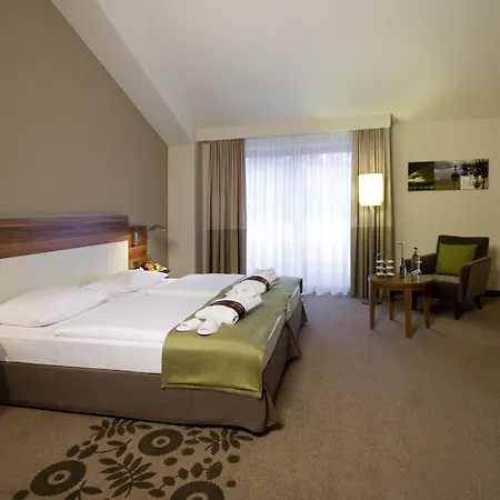 Отель Mercure Tagungs- &