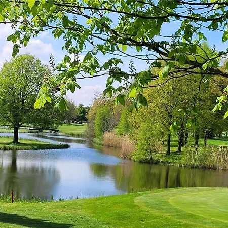 Mercure Tagungs- & 4*