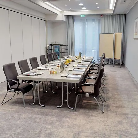Mercure Tagungs- & Hotell 4*
