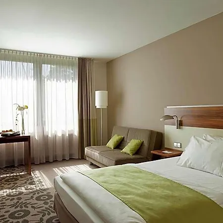 Mercure Tagungs- & فندق كريفيلد