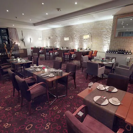 Mercure Tagungs- & 4*