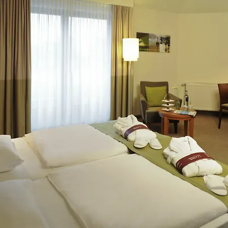 מלון Mercure Tagungs- &