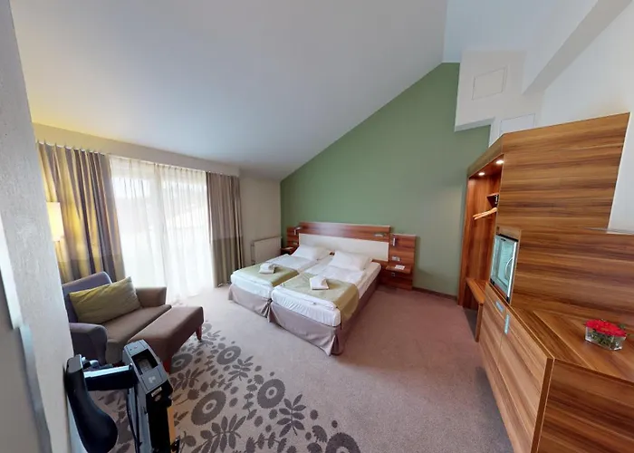 Mercure Tagungs- & 4*