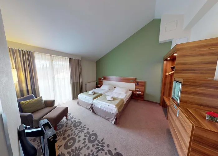 Mercure Tagungs- & 4*