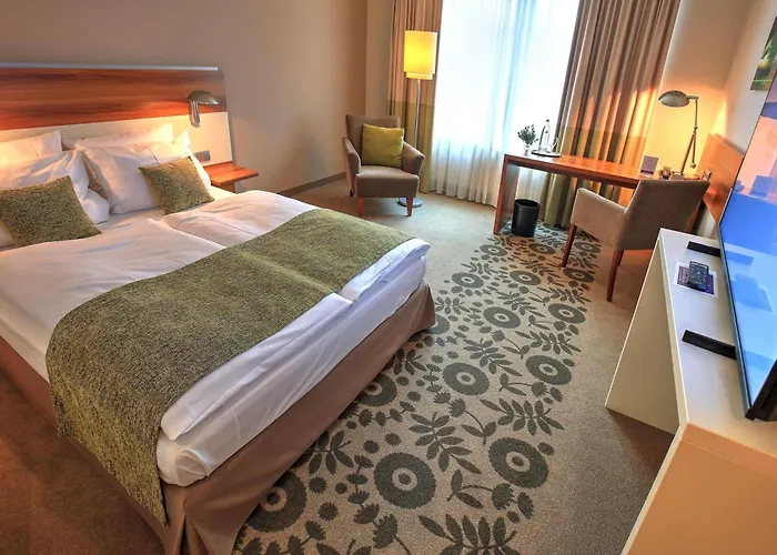 Mercure Tagungs- & Hotel 4*