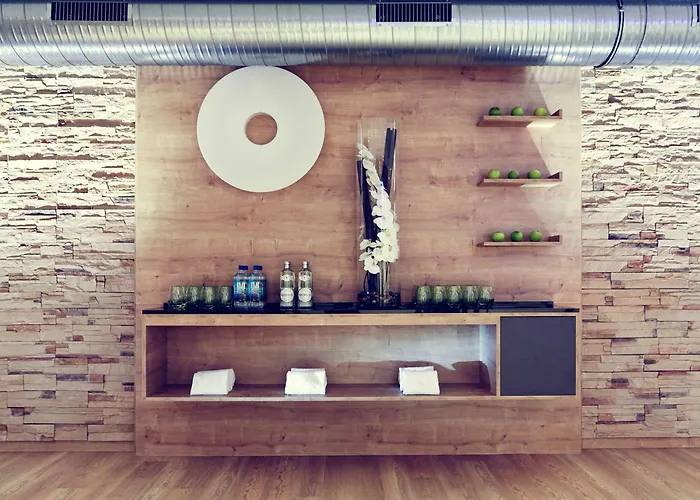 酒店 克雷费尔德中心土地美居酒店