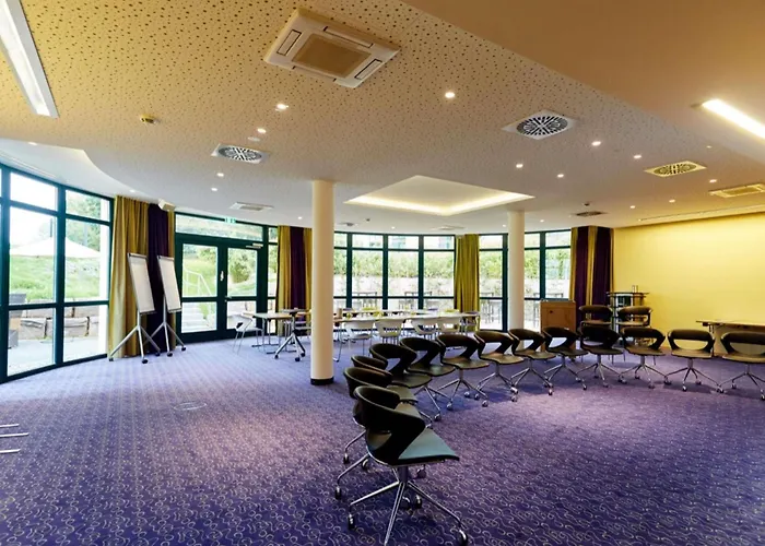 Mercure Tagungs- & Hotel 4*